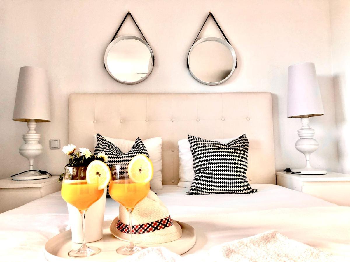 Sailor Apartments ตอร์เรโมลิโนส ภายนอก รูปภาพ